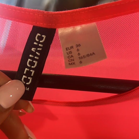 H&M dress - Picture 4 of 4